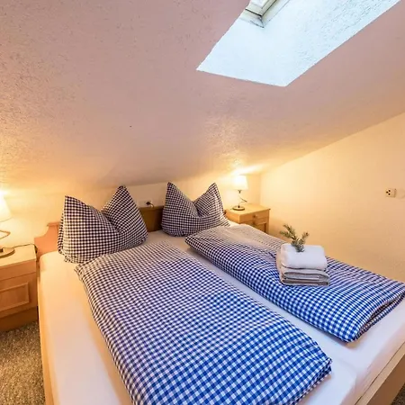 Bergprinzessin Daire Muhlen (Tyrol)